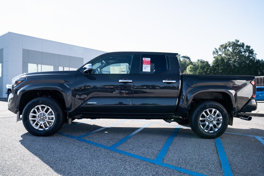 2025 Toyota Tacoma Limited Double Cab photo 4