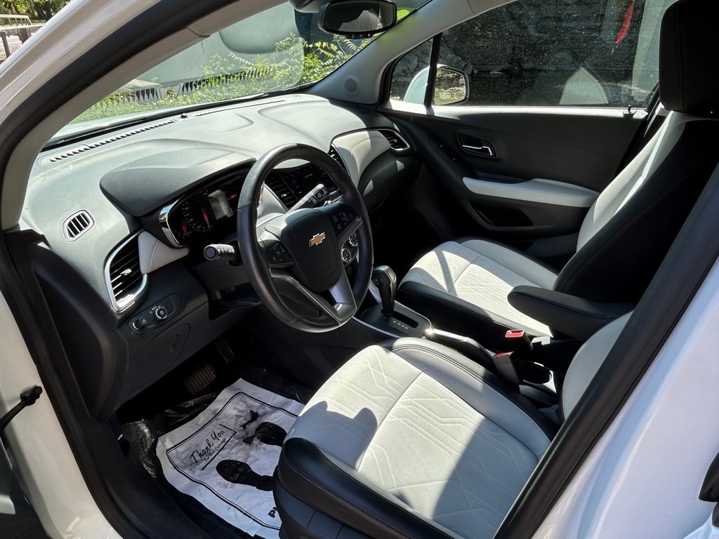 2022 Chevrolet Trax LT photo 13