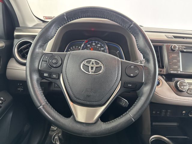 2015 Toyota RAV4 Limited photo 21