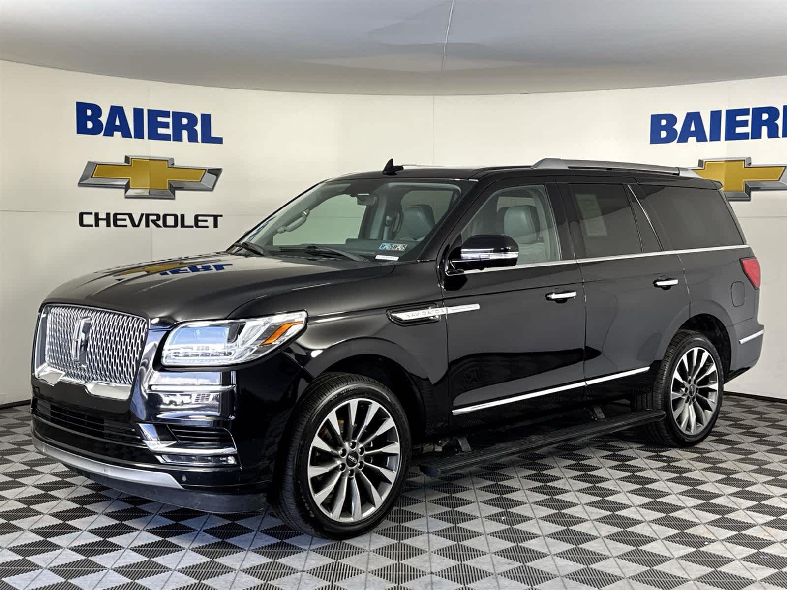 2019 Lincoln Navigator Select's photo