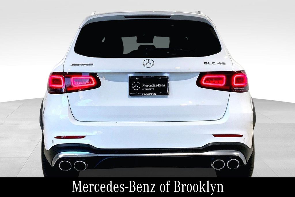 2022 Mercedes Benz GLC 43 AMG 4MATIC photo 4