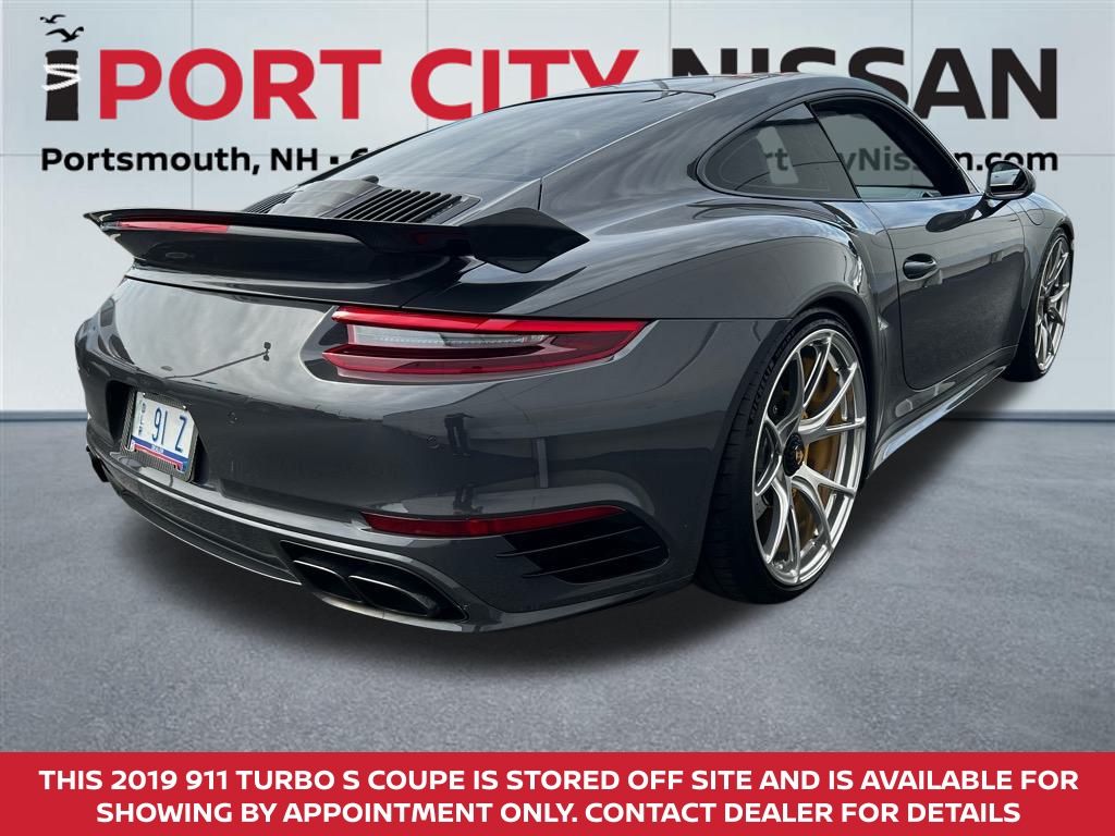 2019 Porsche 911 Turbo S photo 3