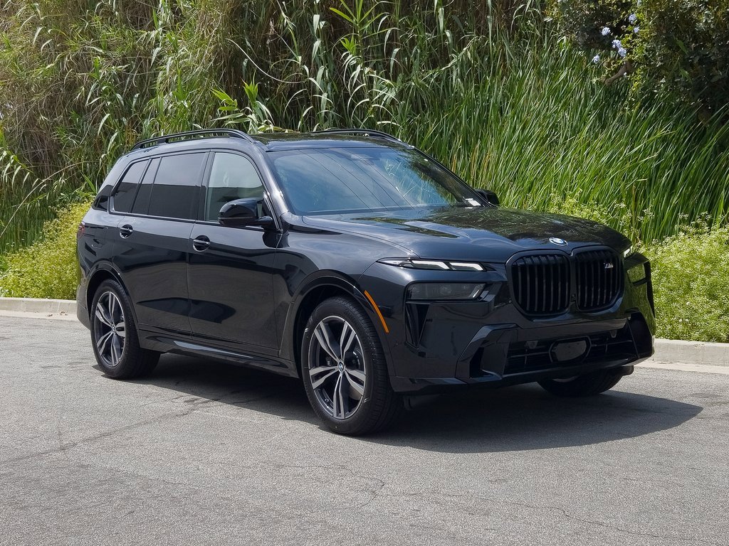 2026 Bmw X7 M60i photo 2