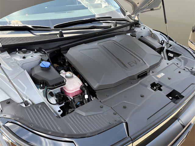 2025 Hyundai Ioniq 5 SEL photo 28