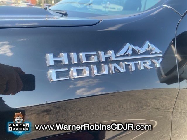 2019 Chevrolet Silverado 1500 High Country photo 4