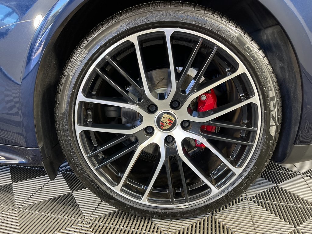 2021 Porsche Panamera 4S photo 14