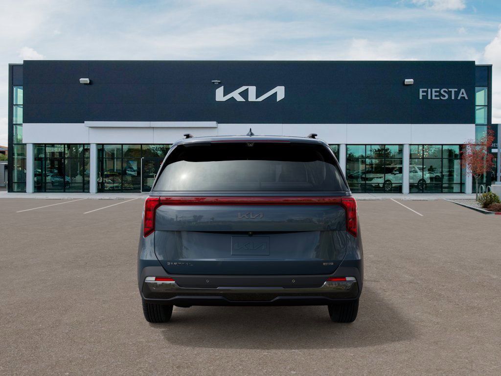 2026 Kia Carnival SX photo 3