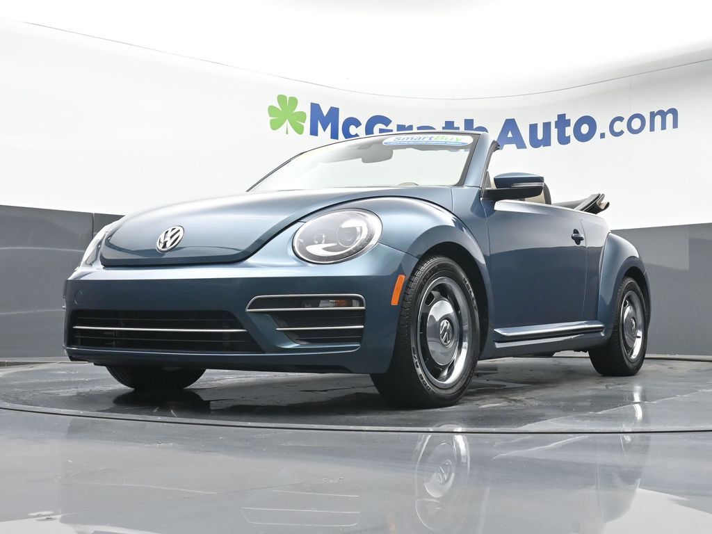 2018 Volkswagen Beetle S photo 4