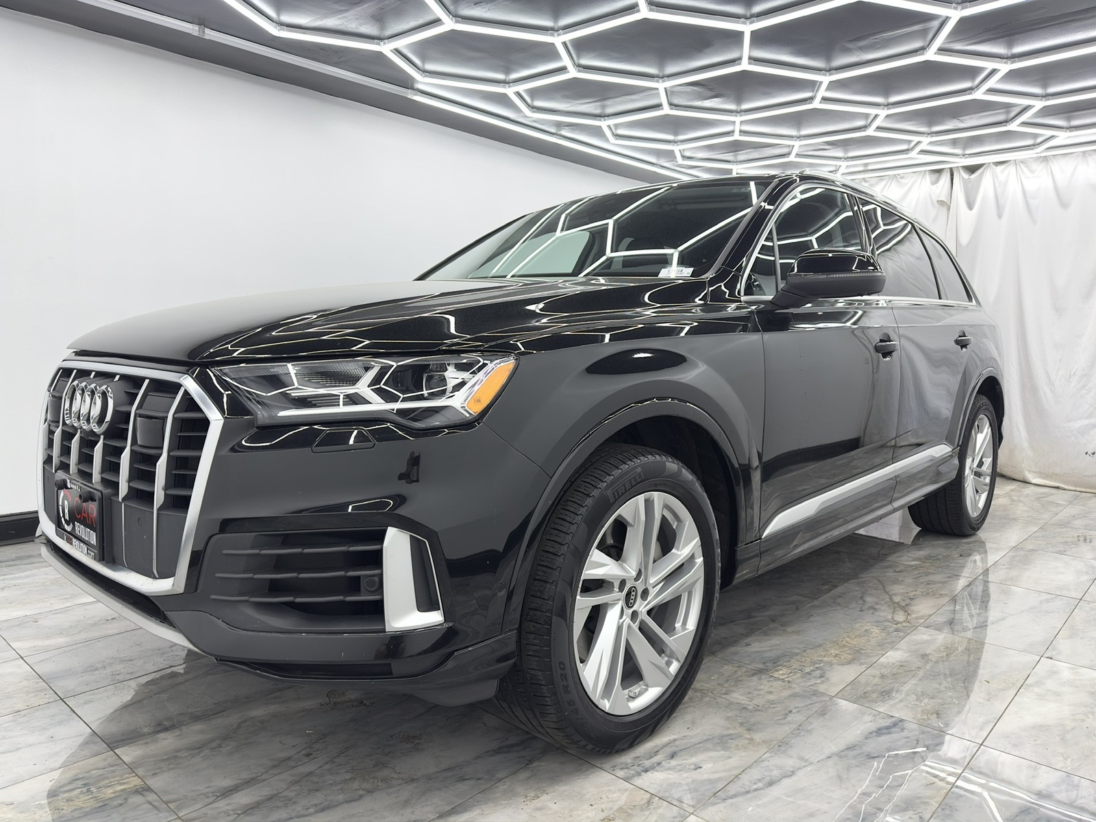 2022 Audi Q7 Premium Plus photo 4
