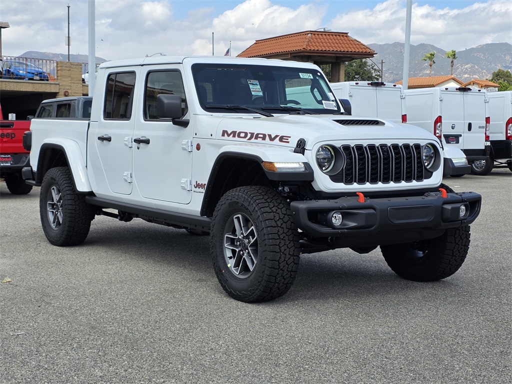 2025 Jeep Gladiator Mojave X's photo