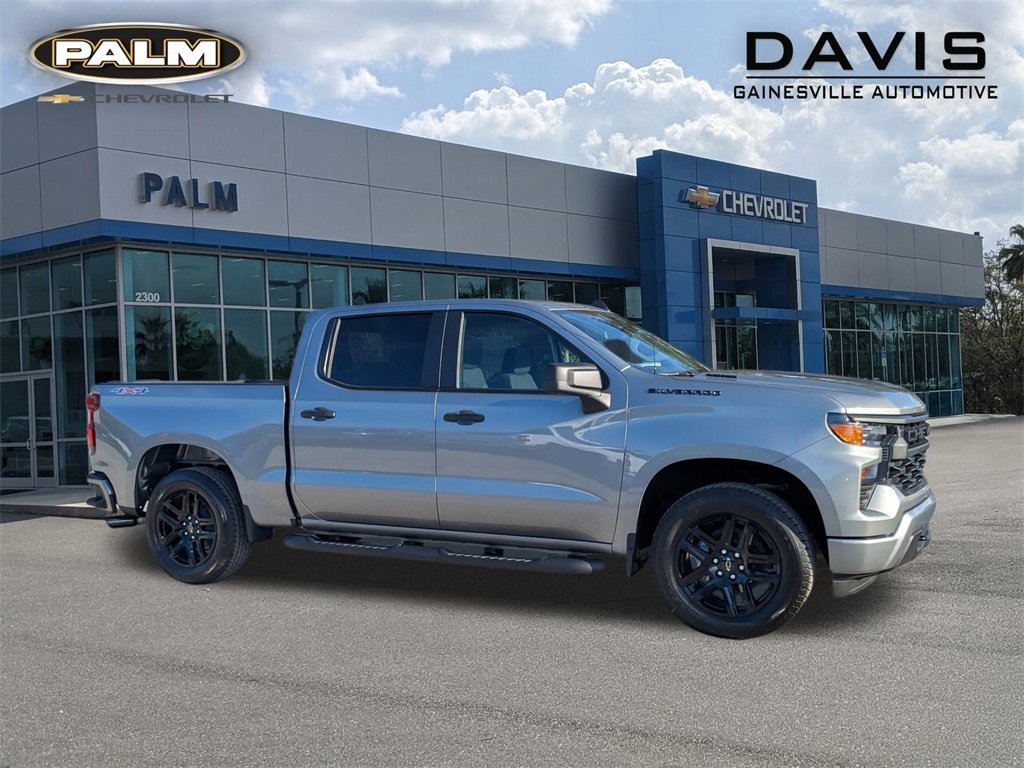 2026 Chevrolet Silverado 1500 Custom's photo