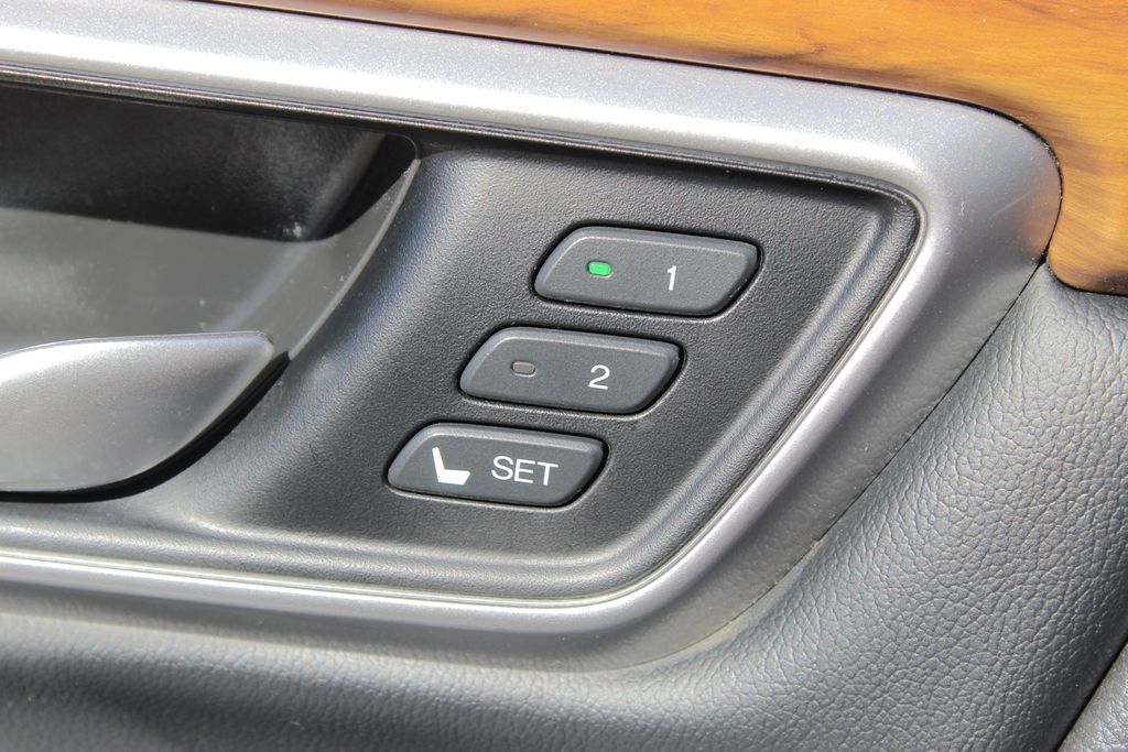 2021 Honda CR-V EX-L photo 29