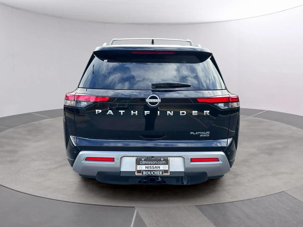 2025 Nissan Pathfinder Platinum photo 4