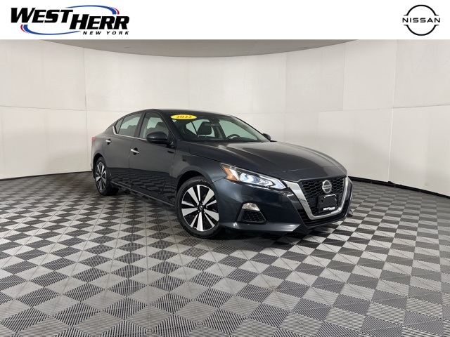 2022 Nissan Altima SV