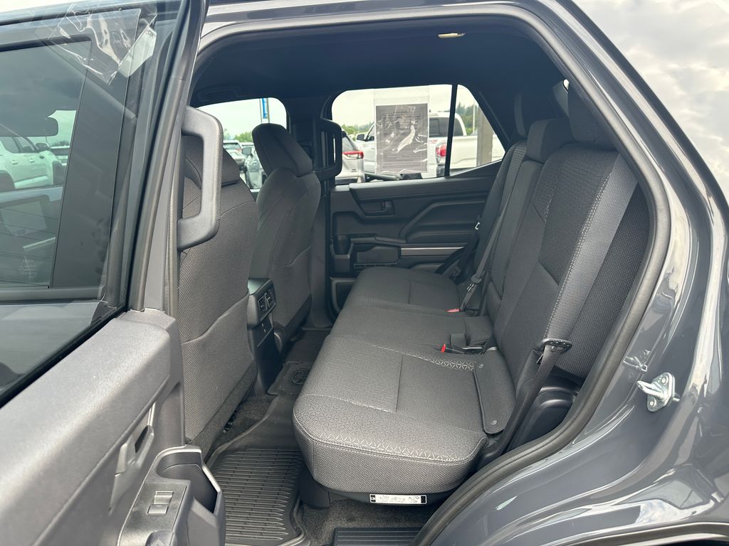 2025 Toyota 4Runner SR5 photo 14