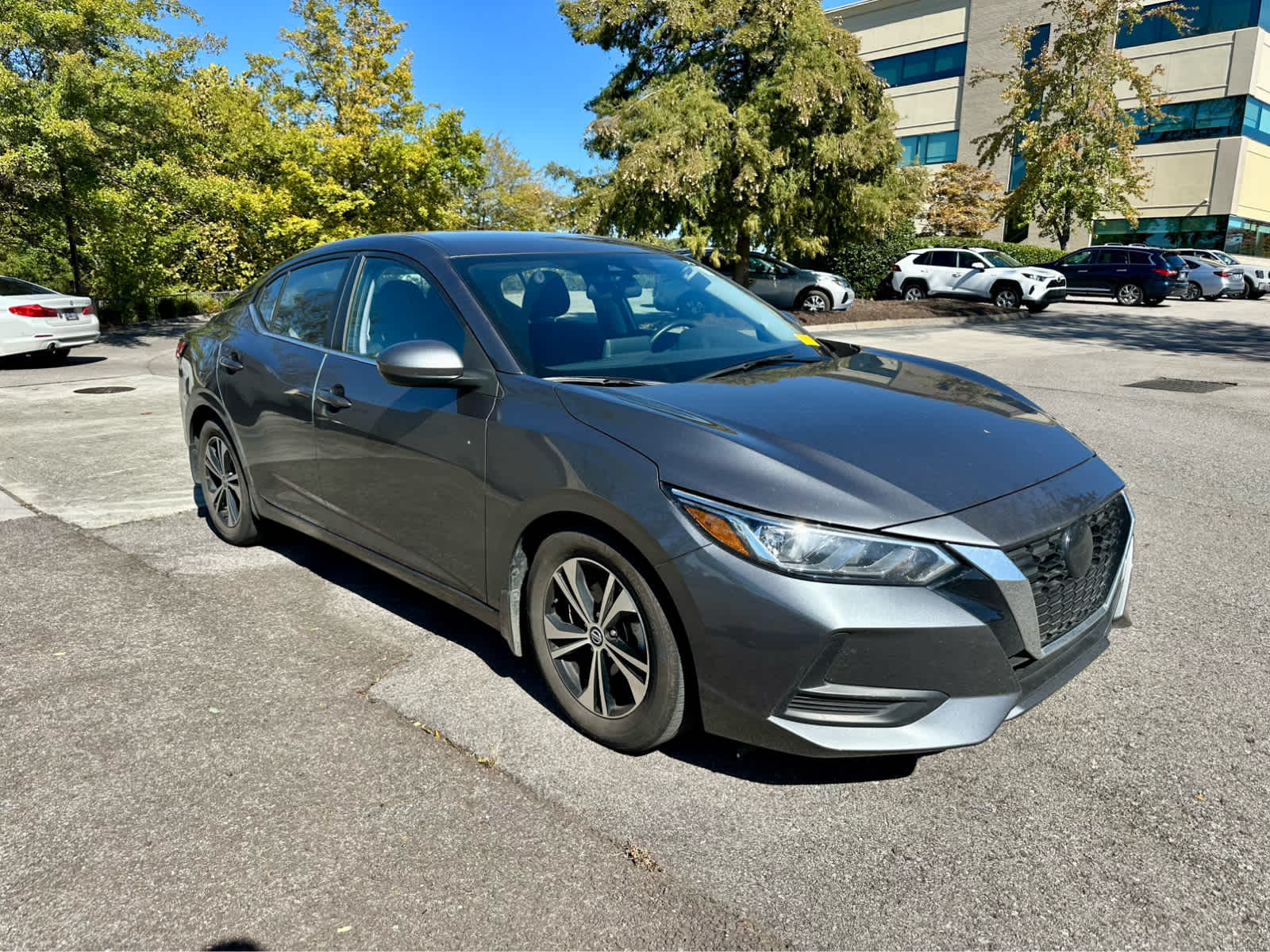2023 Nissan Sentra SV photo 3