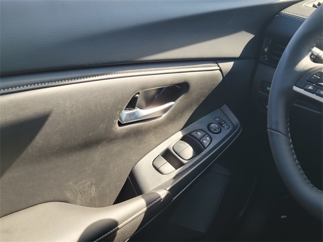 2025 Nissan Sentra SV photo 29