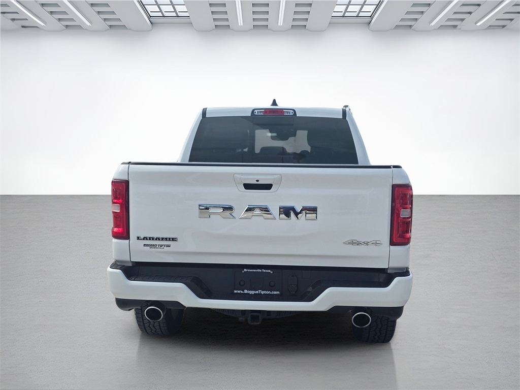 2025 Ram 1500 Laramie photo 4
