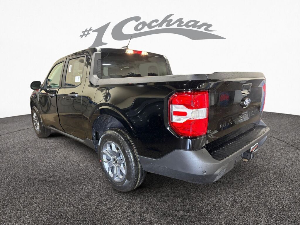 2025 Ford Maverick XLT photo 3