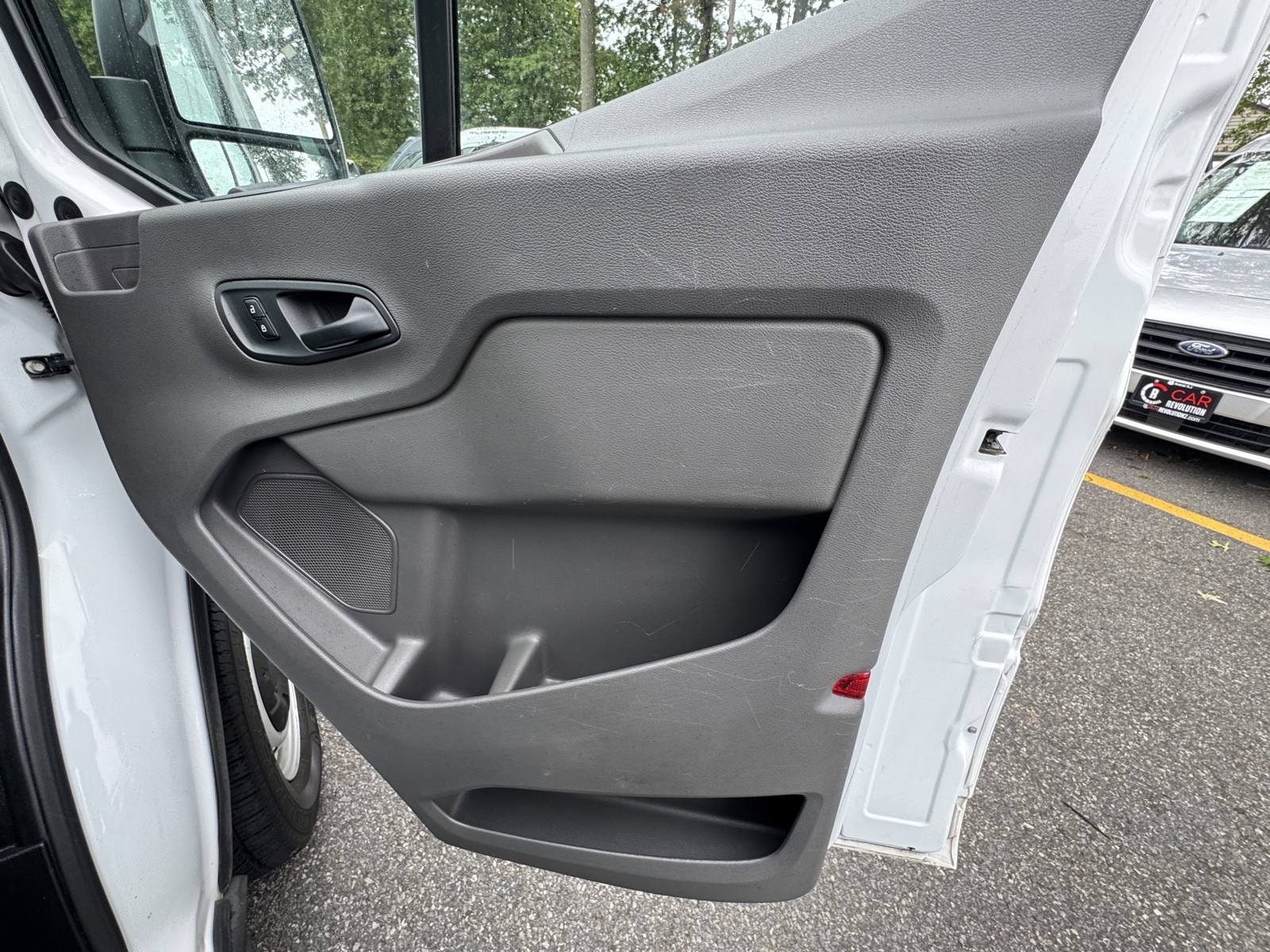 2020 Ford Transit photo 34