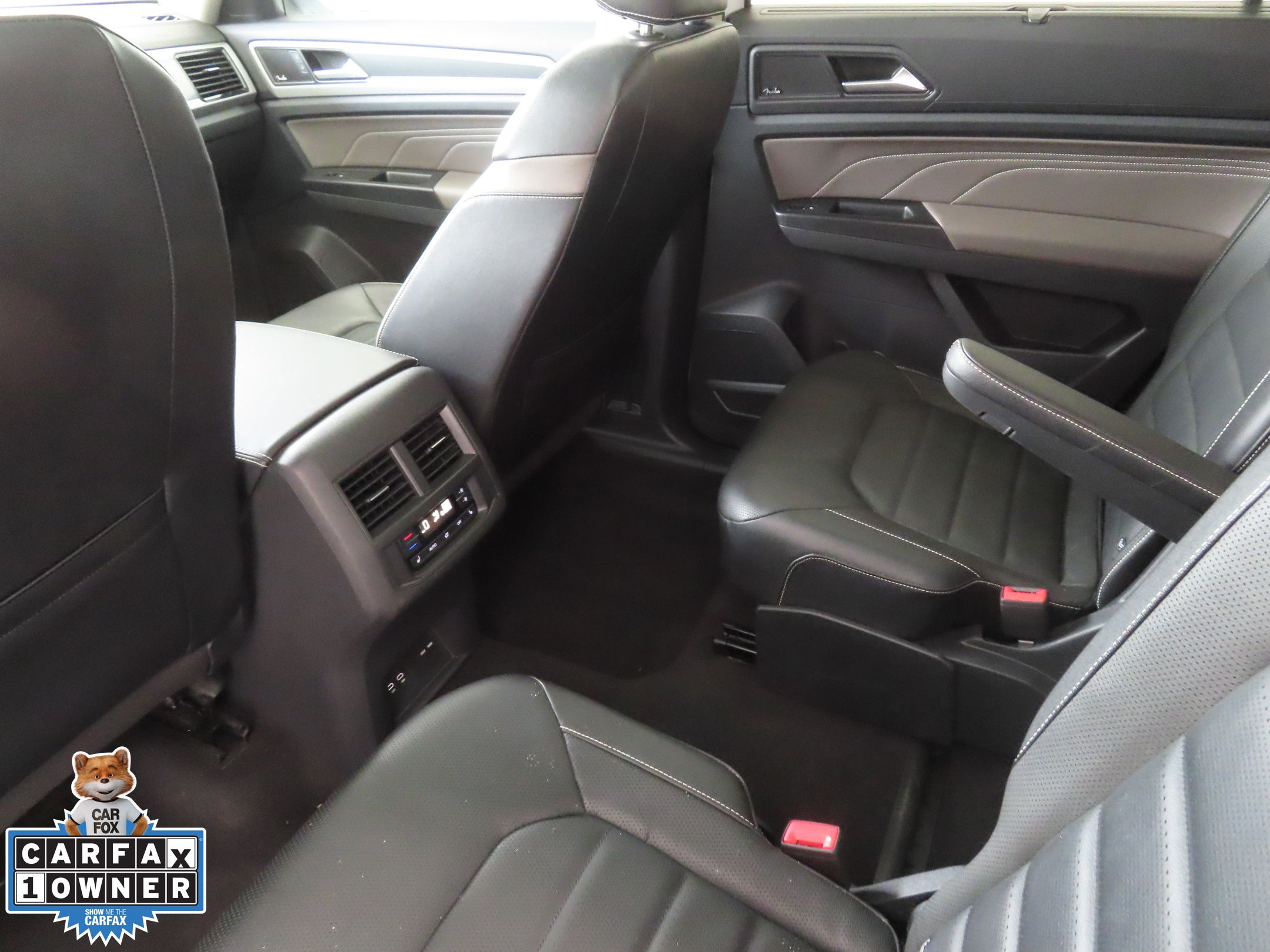 2021 Volkswagen Atlas V6 SEL Premium R-Line photo 22
