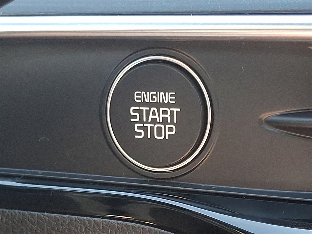 2025 Kia K5 GT-Line photo 21