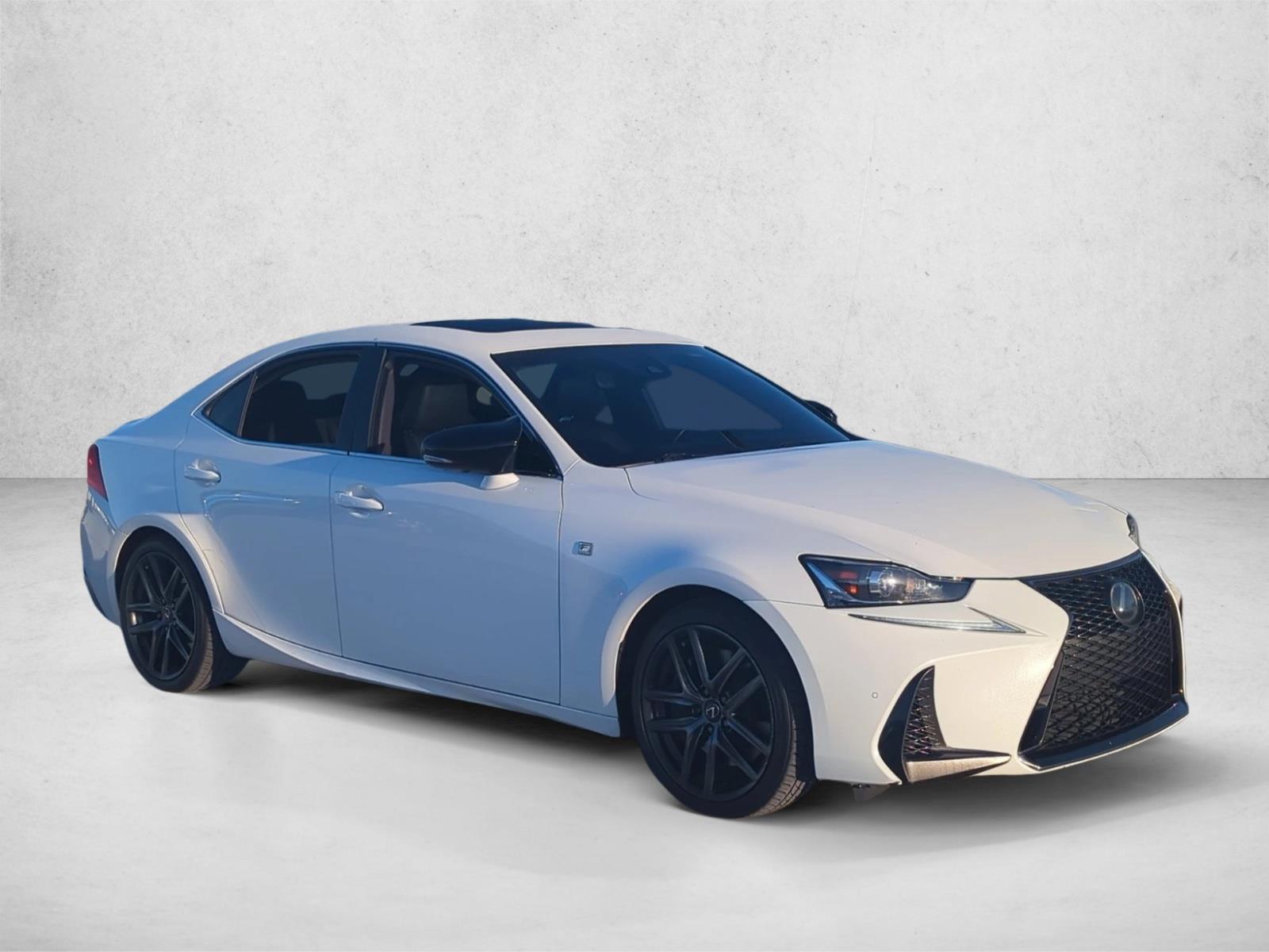 2019 Lexus IS 300 F SPORT photo 3