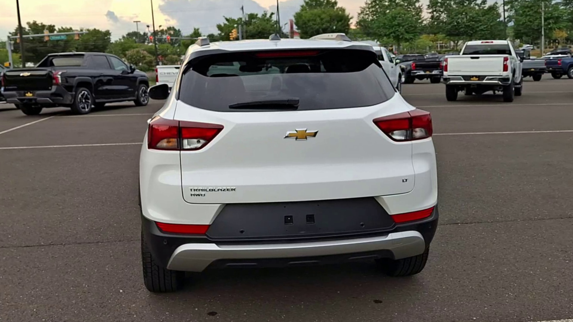 2023 Chevrolet Trailblazer LT photo 30