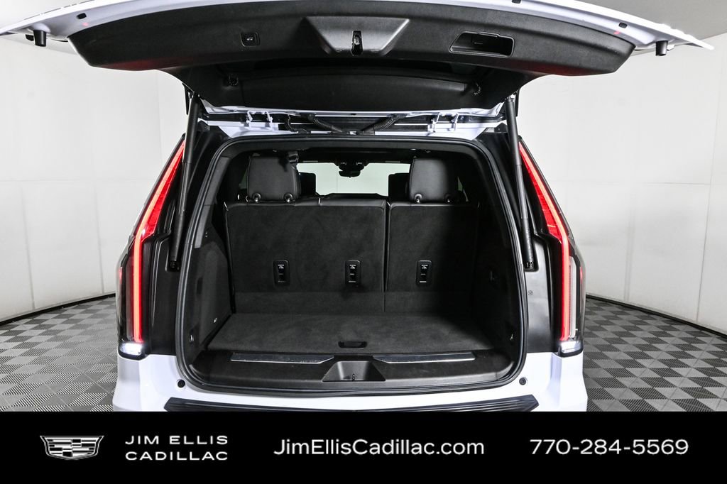 2022 Cadillac Escalade Premium Luxury photo 28