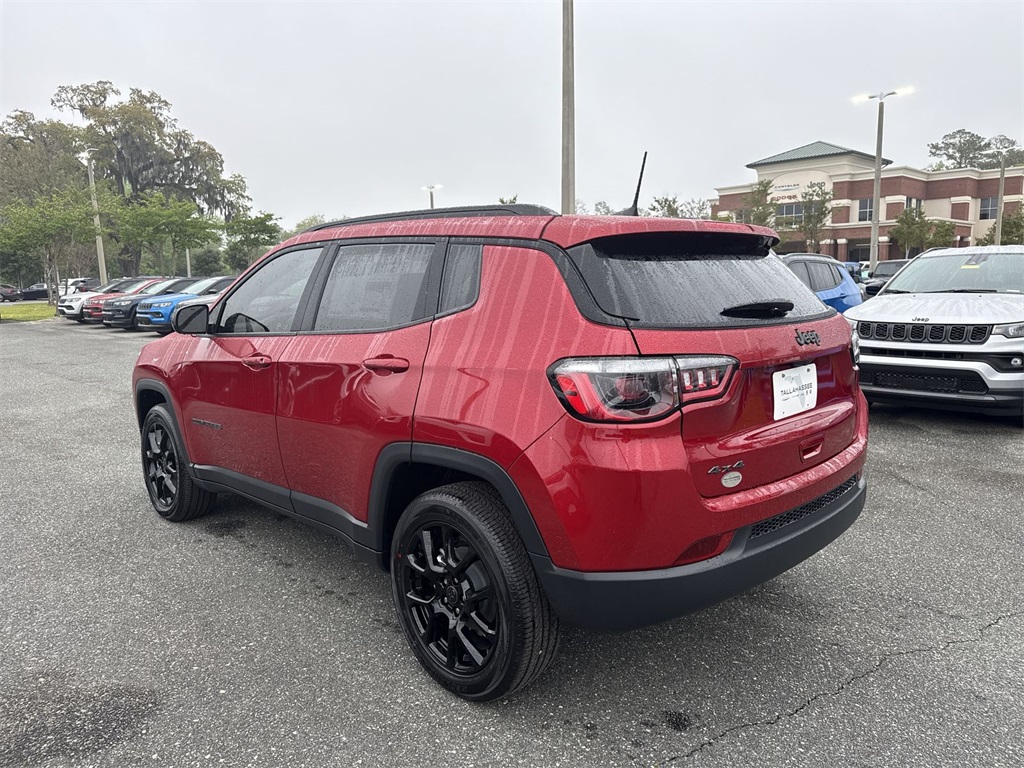 2025 Jeep Compass Latitude photo 5