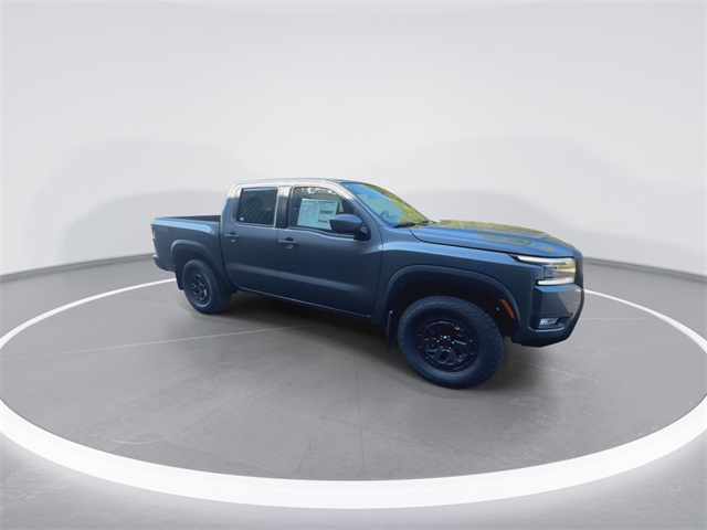 2025 Nissan Frontier PRO-4X photo 2