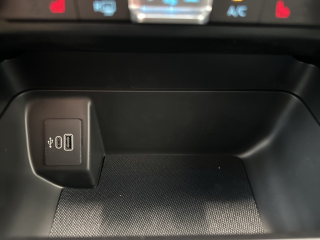 2025 Ford F-150 XLT photo 26