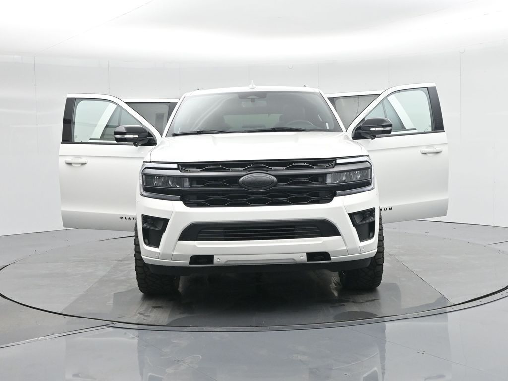 2024 Ford Expedition Platinum photo 32