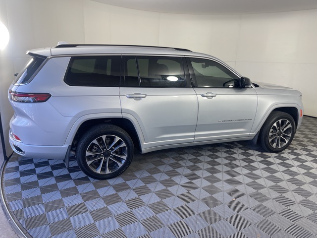 2021 Jeep Grand Cherokee Overland photo 6