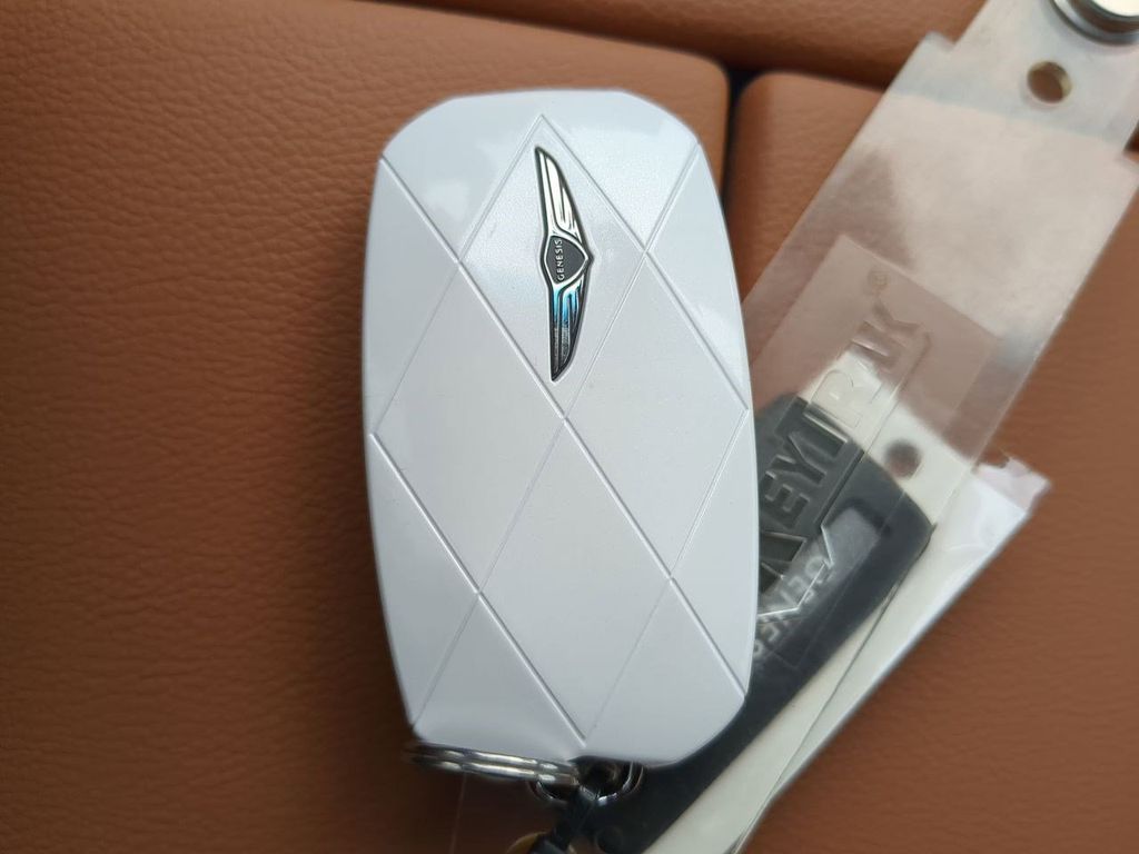 2026 Genesis GV80 2.5T Advanced photo 28