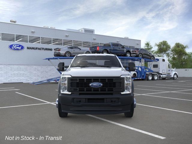 2026 Ford F-450 photo 5