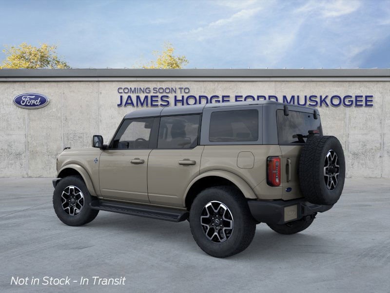 2025 Ford Bronco Outer Banks photo 4