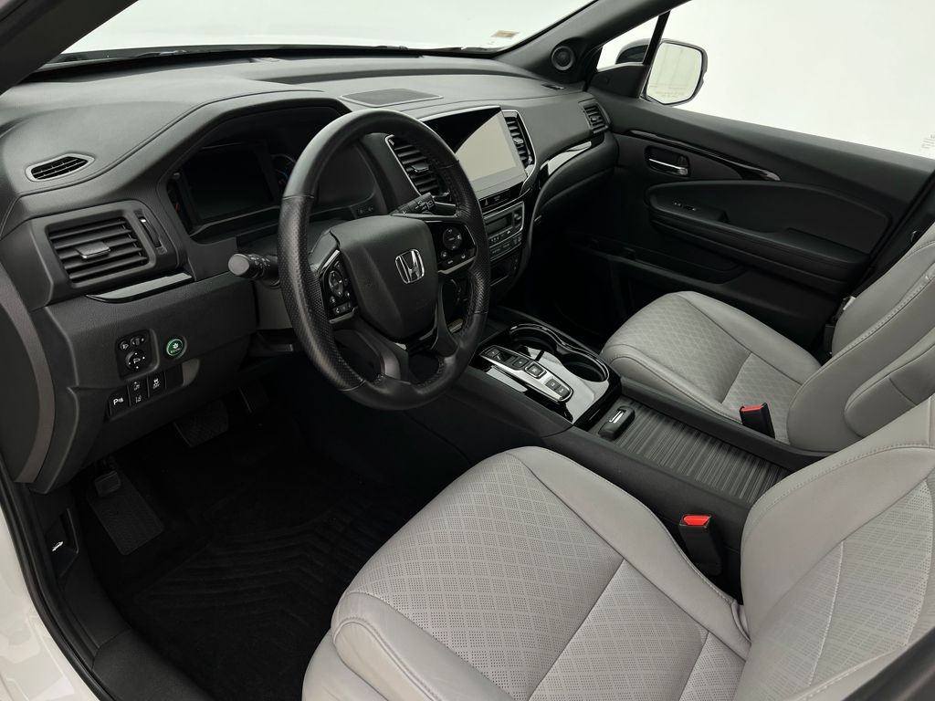 2021 Honda Passport Elite photo 12