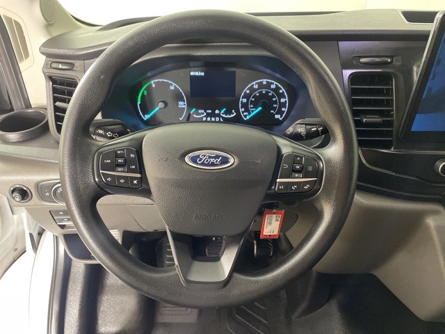 2022 Ford Transit photo 18
