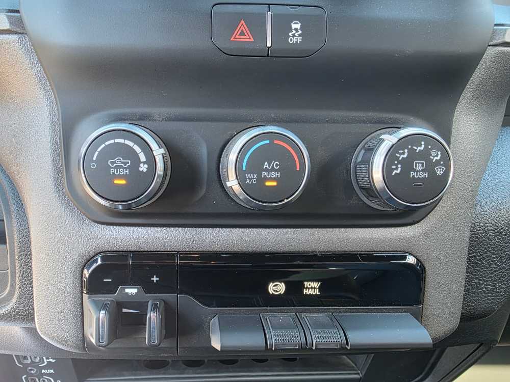2024 Ram 3500 Tradesman photo 12