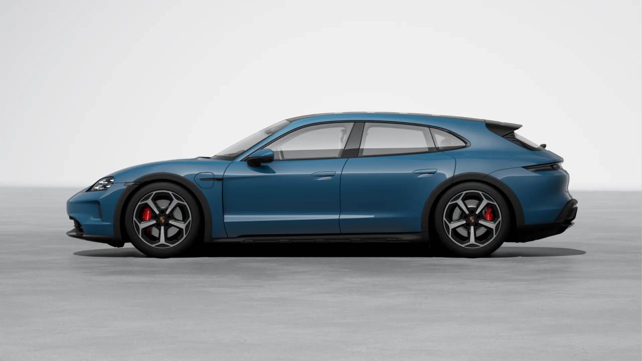 2025 Porsche Taycan Cross Turismo 4S photo 2