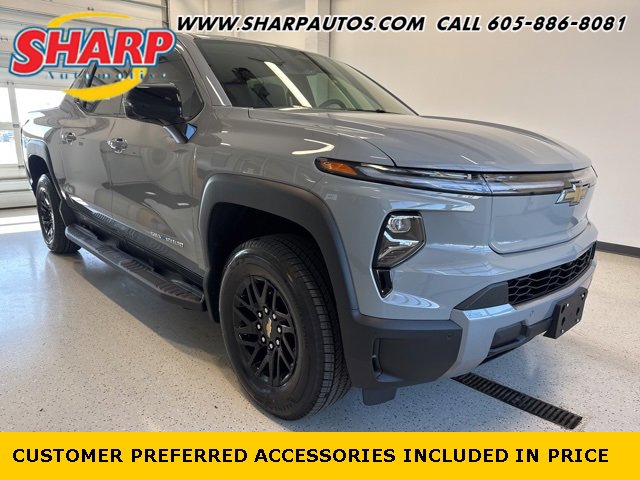 2026 Chevrolet Silverado EV LT's photo