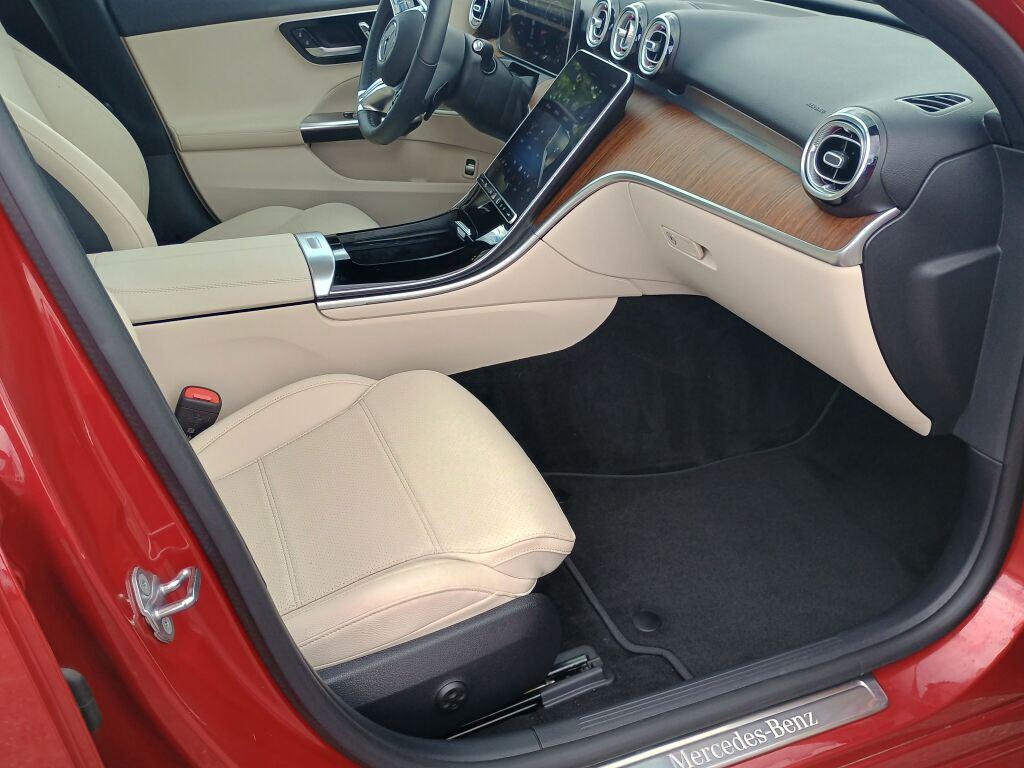 2023 Mercedes Benz C 300 4MATIC photo 19