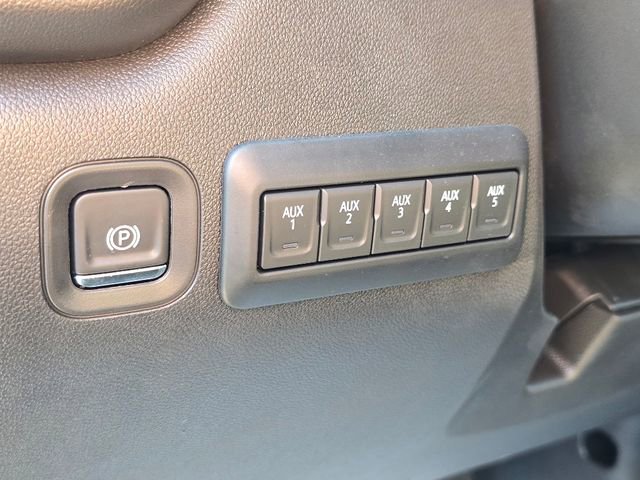 2025 Chevrolet Silverado 3500HD Work Truck photo 17
