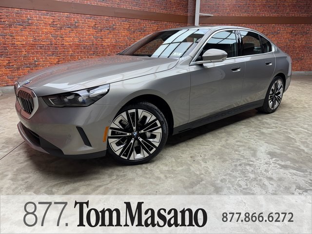 2026 BMW 5 Series 530i's photo