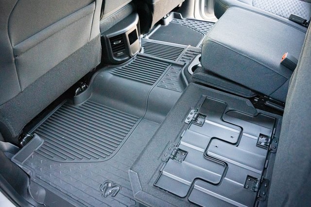 2025 Ram 2500 Big Horn photo 30