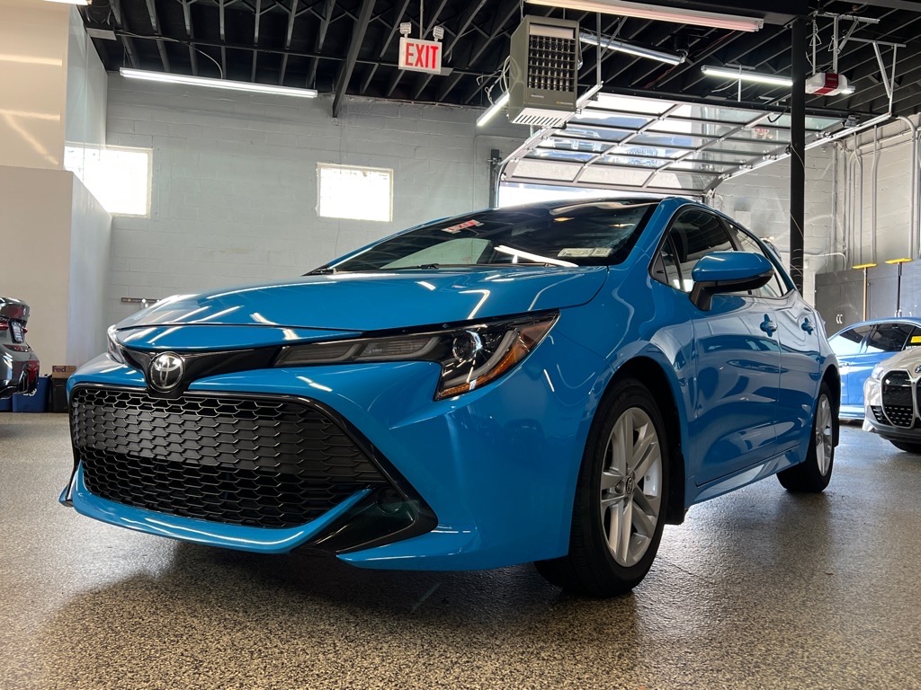 2022 Toyota Corolla SE photo 3