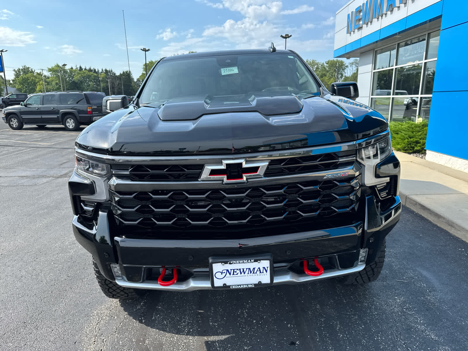 2025 Chevrolet Silverado 1500 ZR2 photo 12