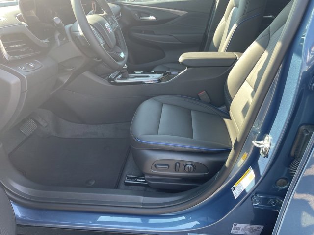 2025 Buick Envista ST photo 11