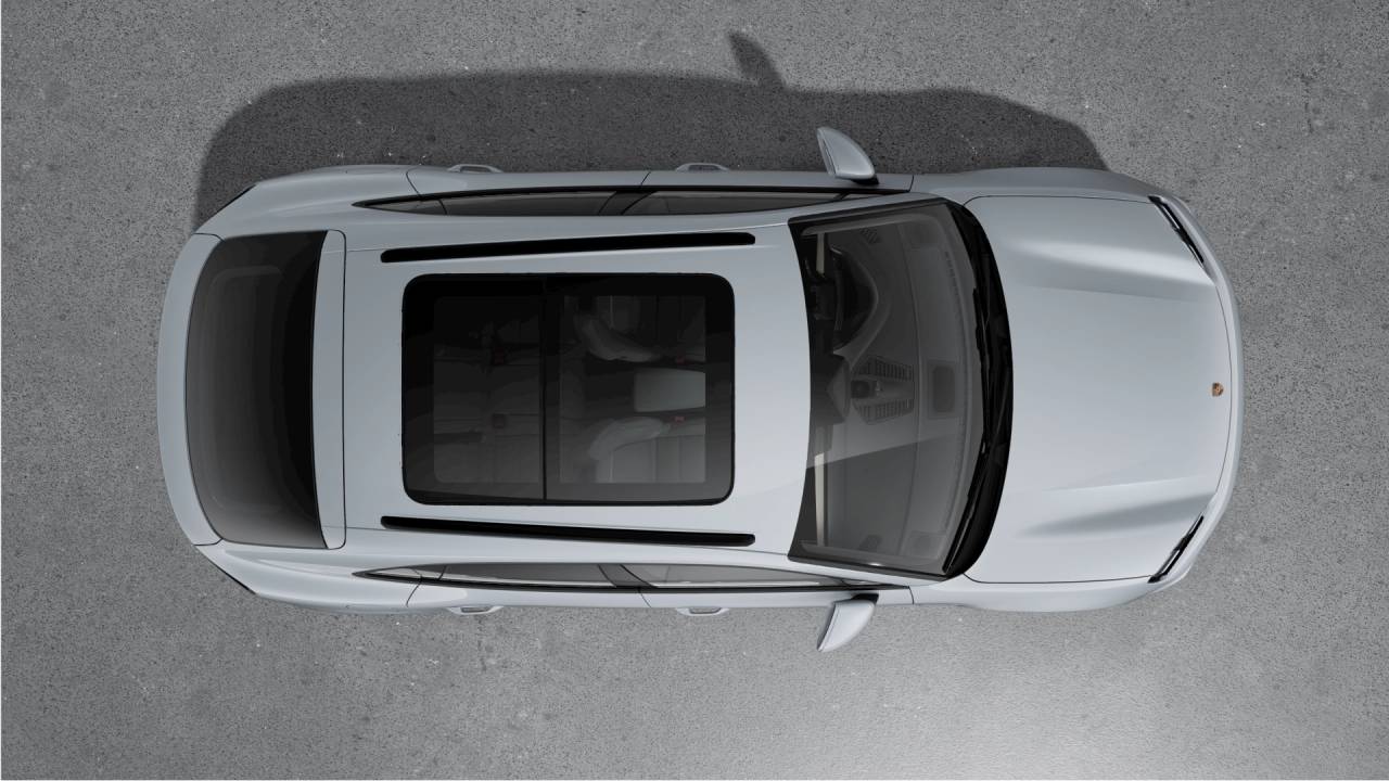 2026 Porsche Macan Electric photo 4